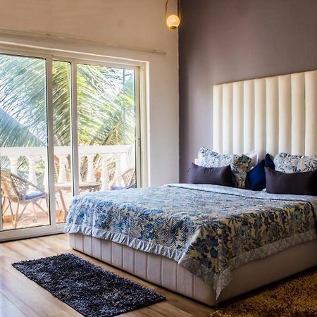 The Me Ra Kee House Hotel Morjim Ngoại thất bức ảnh