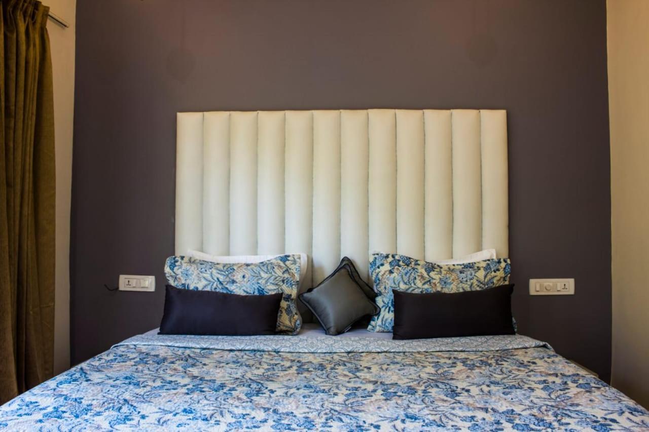 The Me Ra Kee House Hotel Morjim Ngoại thất bức ảnh
