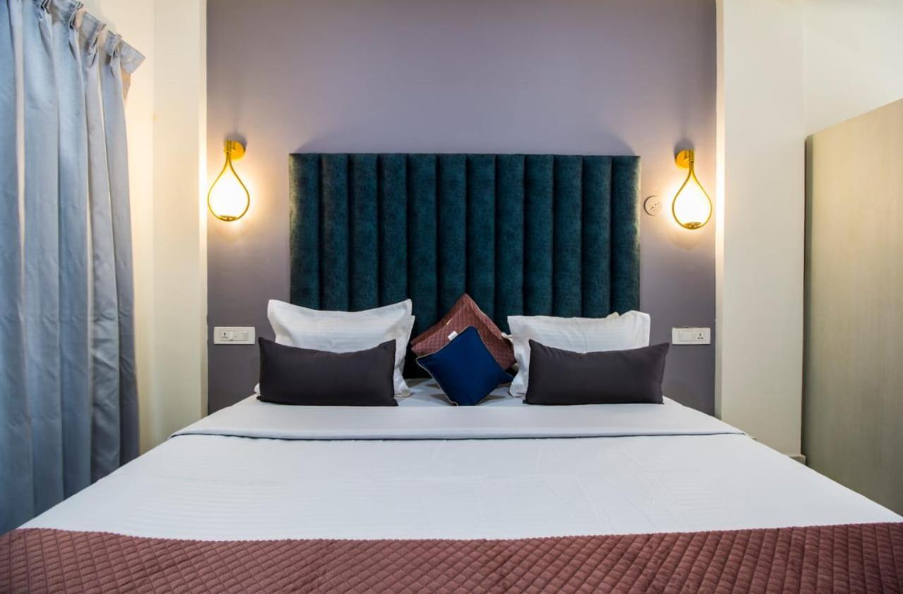 The Me Ra Kee House Hotel Morjim Ngoại thất bức ảnh
